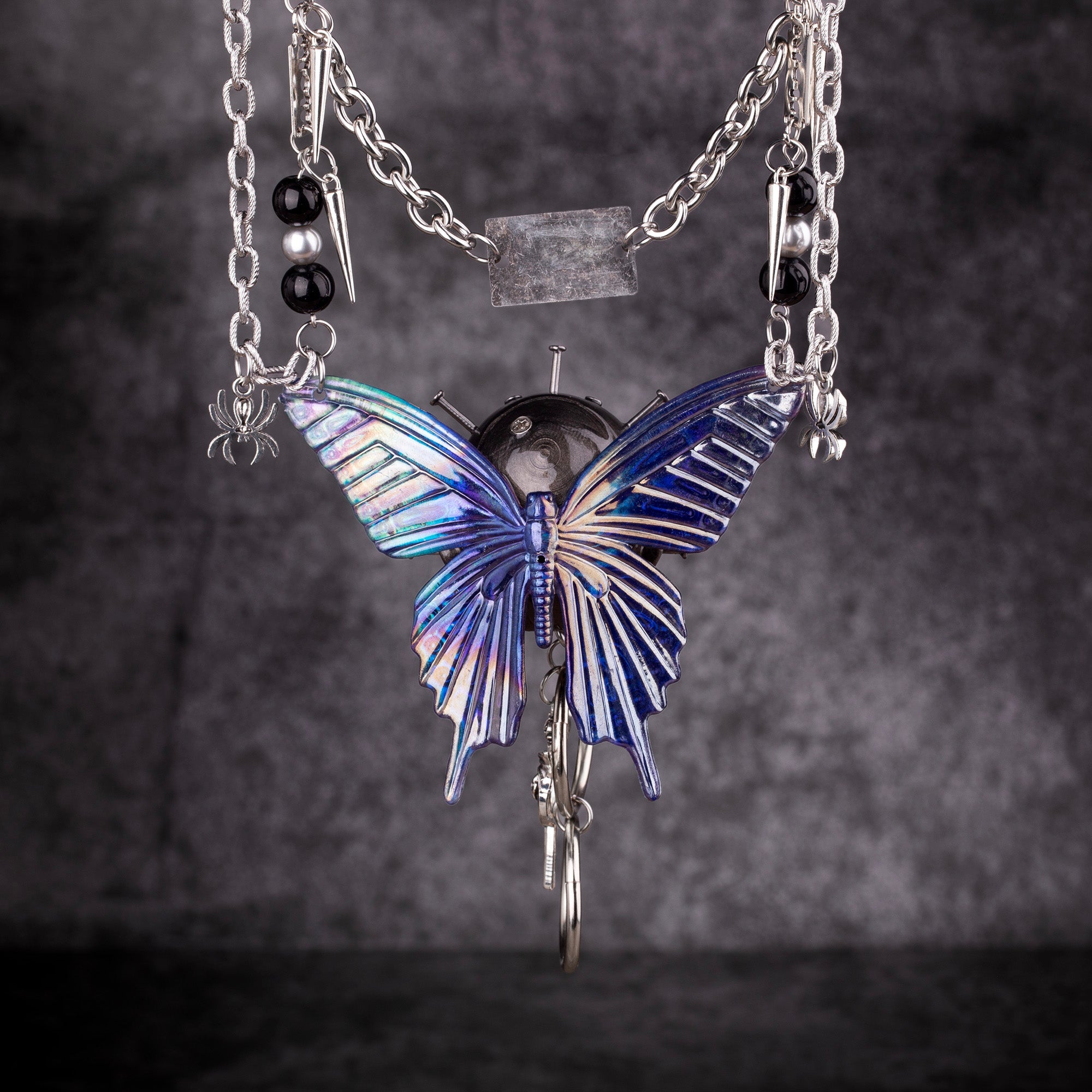 Gothic Metal Doll Head Necklace