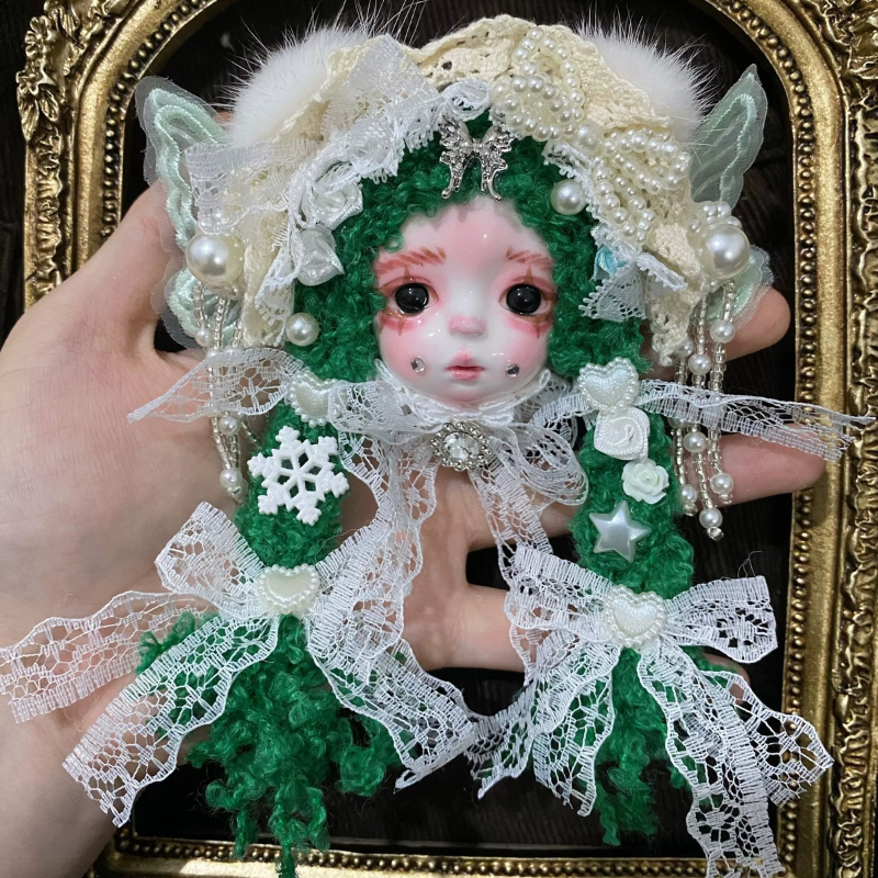 Emerald Green Braids And Snowflake Pearl Art Doll Brooch