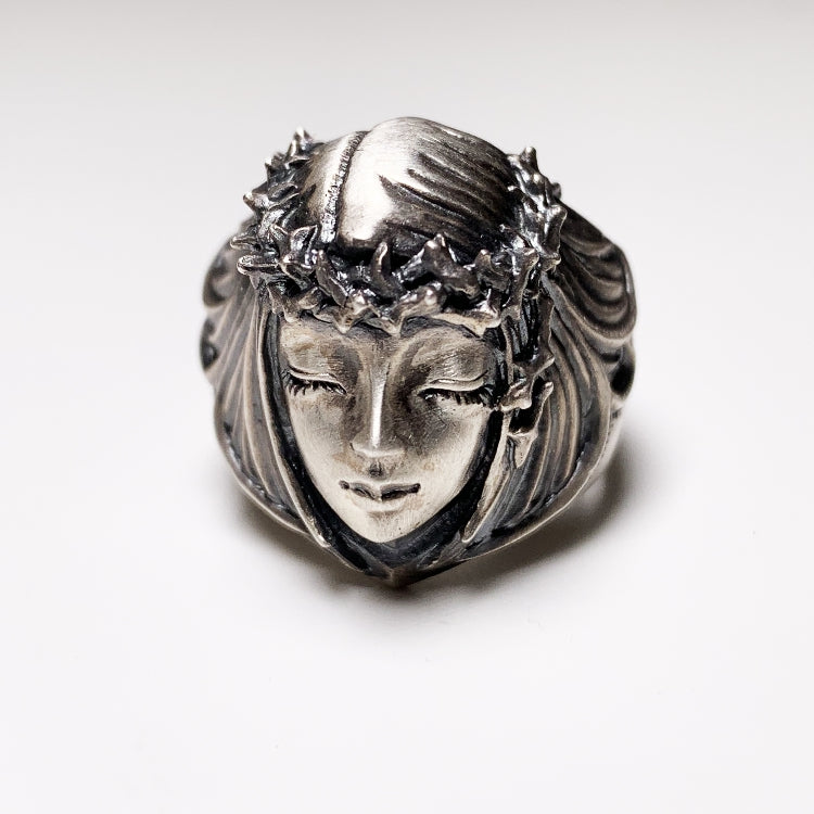 Mad Graffiti Thorn Garland Beauty Goddess Ring