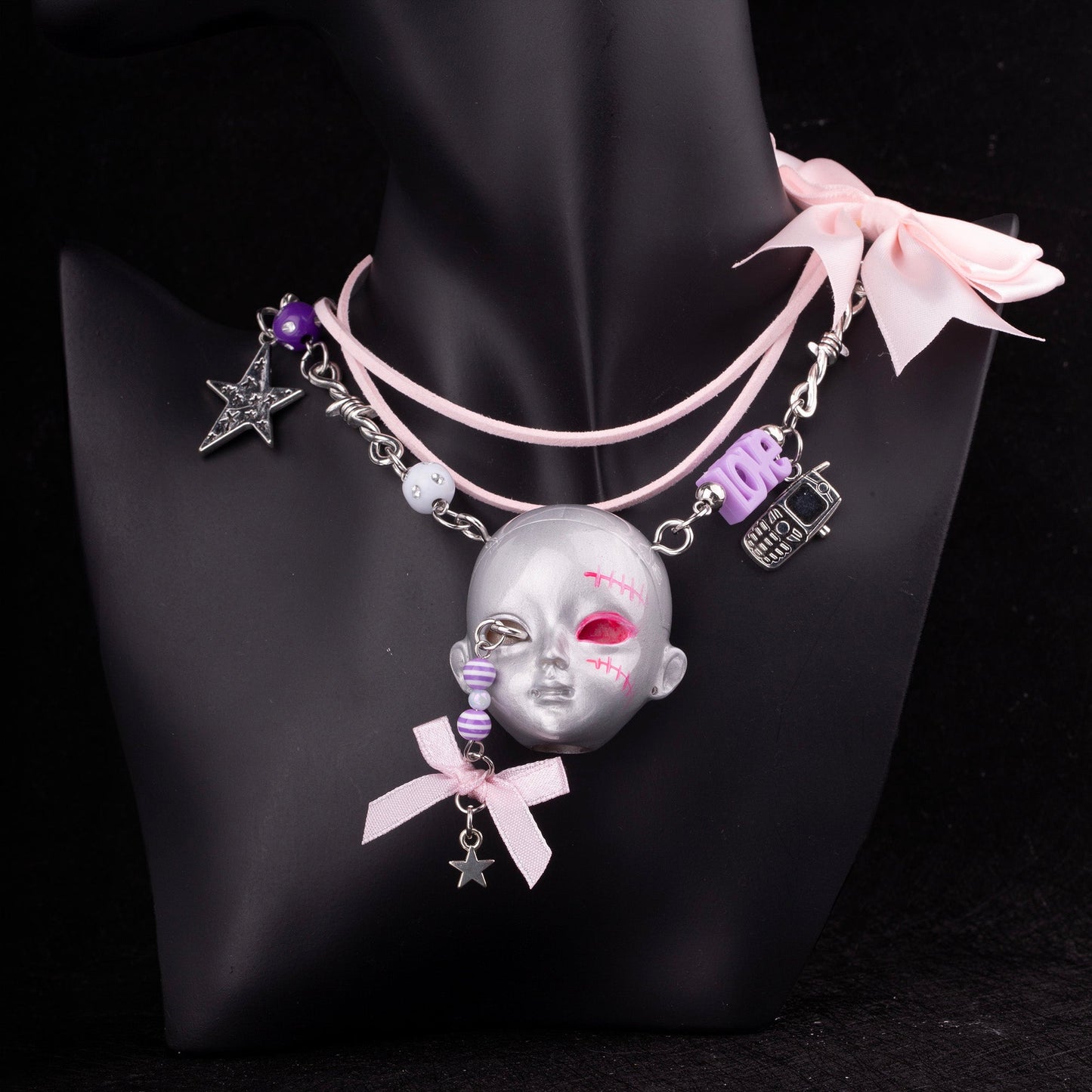 Bow Doll Head Necklace