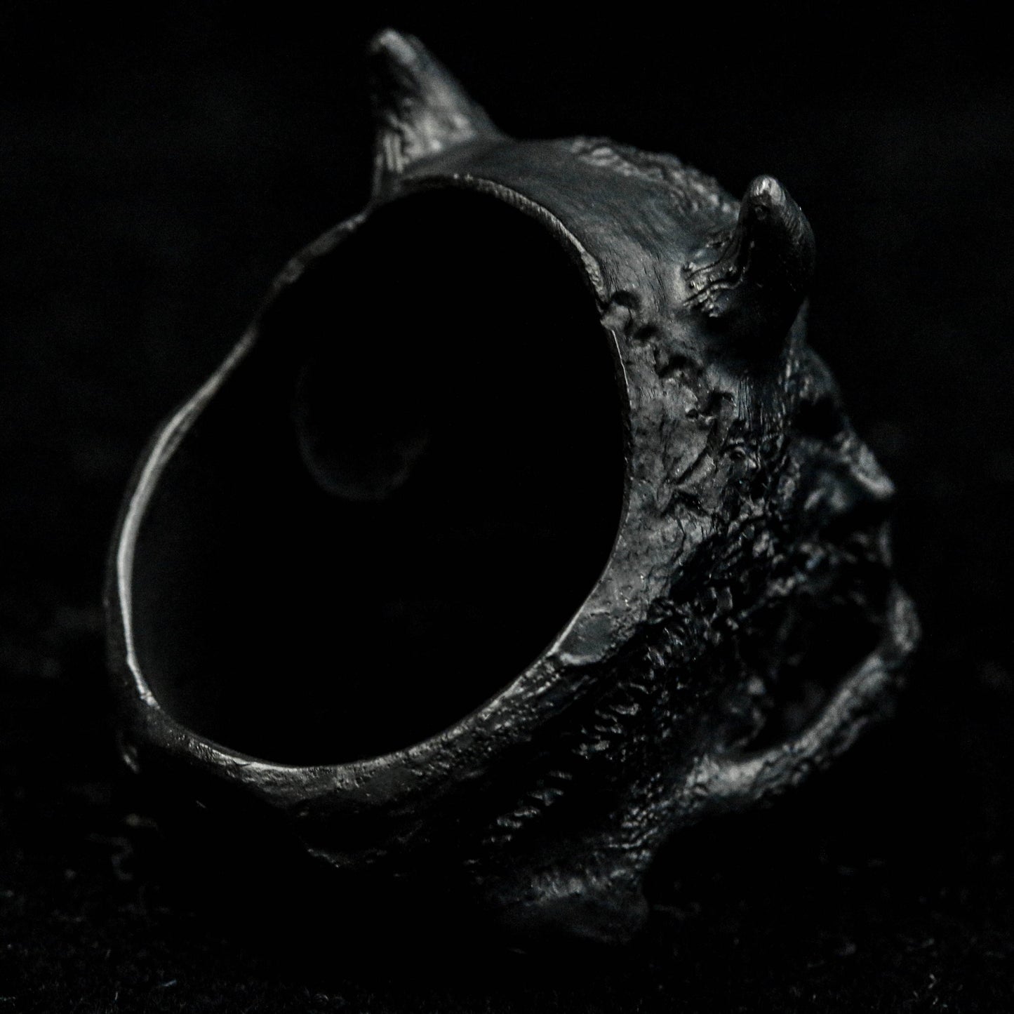 Jawless Skull Silver Ring