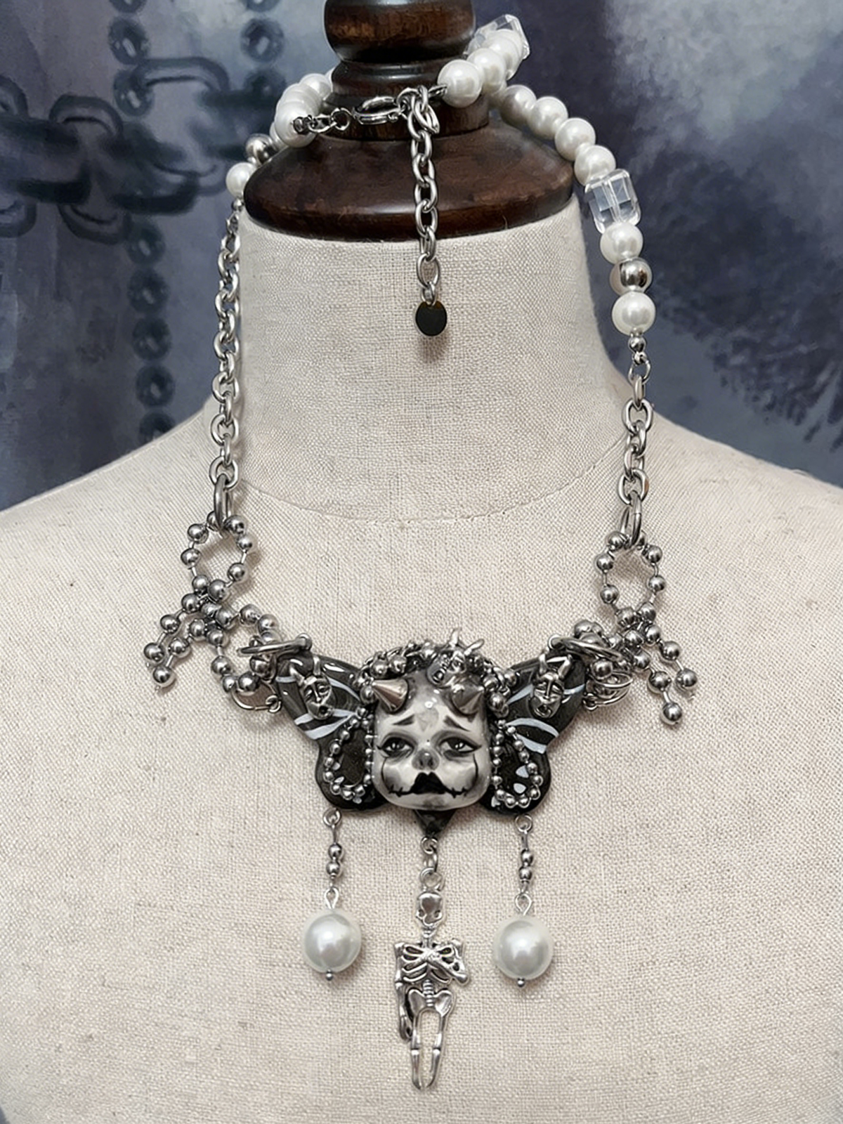 Sunro Collection Horned Skeleton Butterfly Gothic Doll Necklace – Sunro Raven