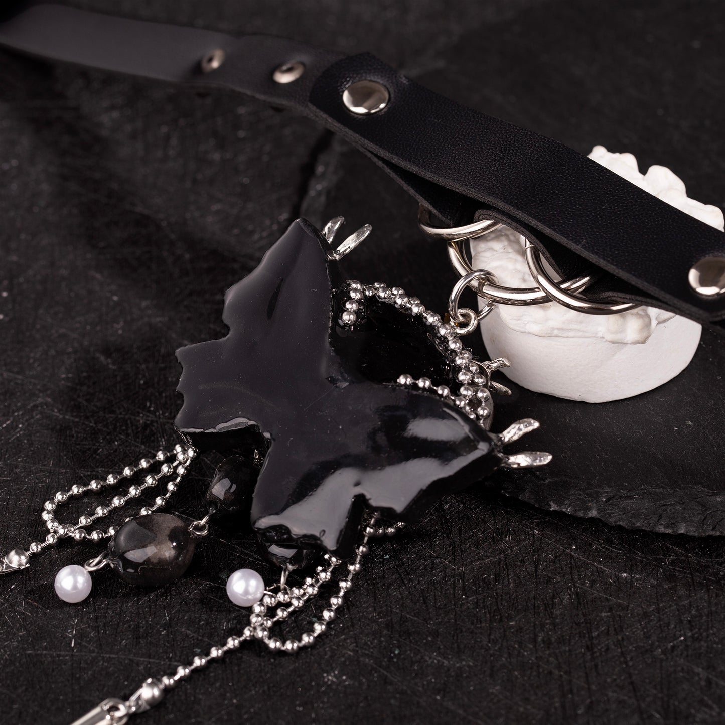 Shadow Puppet Dark Doll Necklace＆Choker