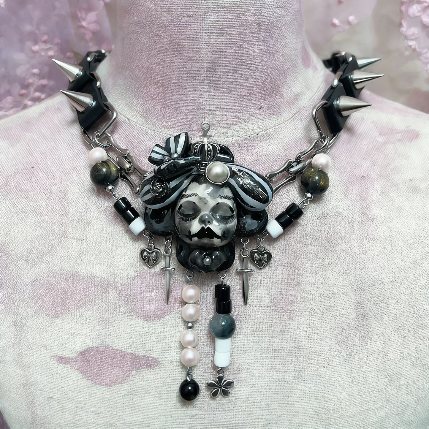 Spike Slumber Princess Choker