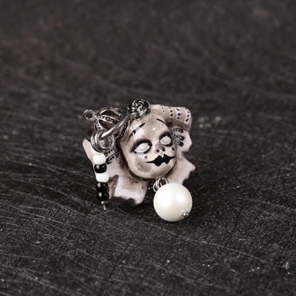 Black and White Clown Crown Ring