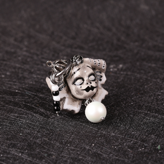 Black and White Clown Crown Ring