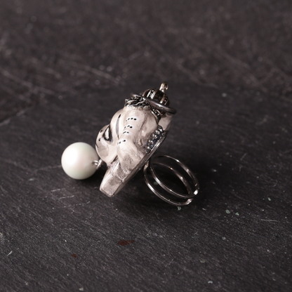Black and White Clown Crown Ring