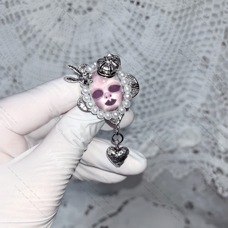Dusty Lavender Pearl-Bordered Crowned Doll Dangling Heart Ring