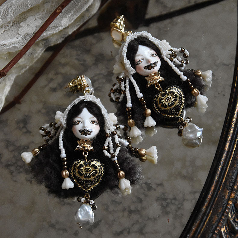 Retro Silent Lolita Doll Pearl Earrings