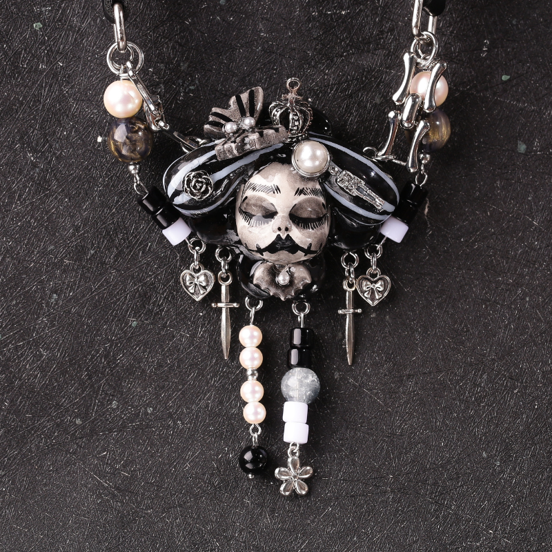 Spike Slumber Princess Choker