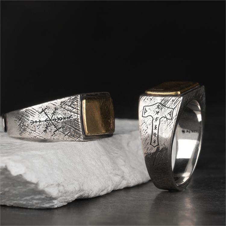 Viking Thor's Hammer Ring-Vrafi Jewelry