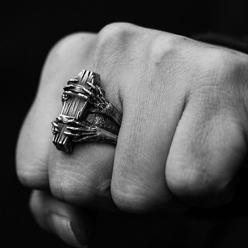 Ghost Claw Vampire Coffin Ring Sunro Raven