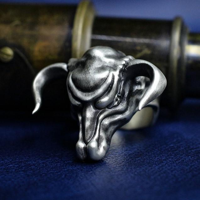 Handmade Bull Head Silver Ring Sunro Raven