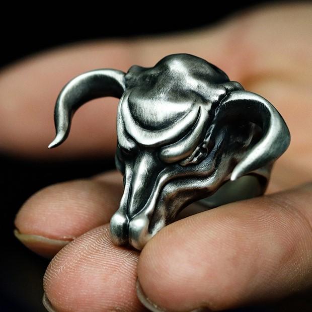 Handmade Bull Head Silver Ring Sunro Raven