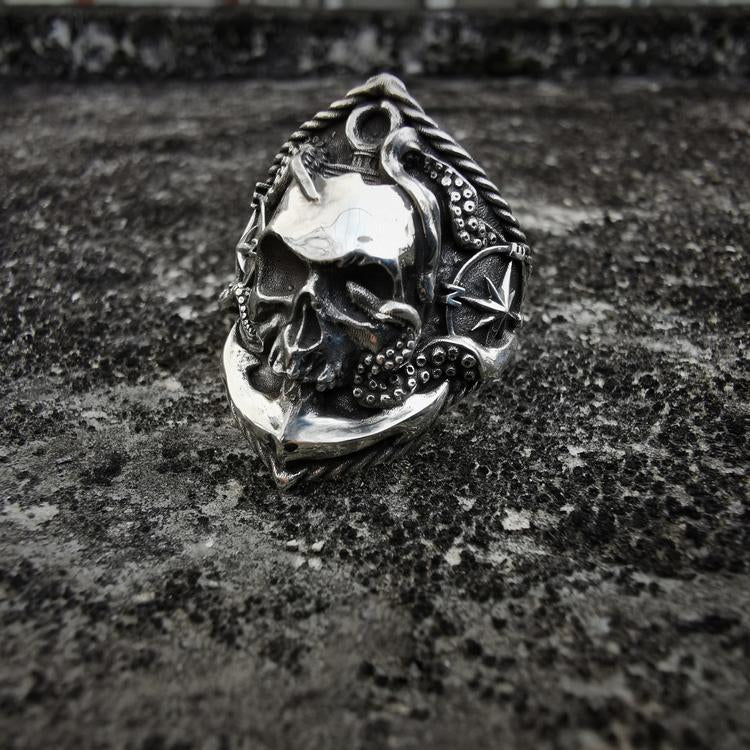 Marine Series Silver Ring Sunro Raven