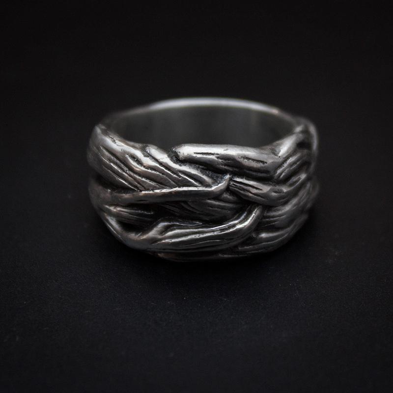 The Root Sterling Silver Ring Sunro Raven