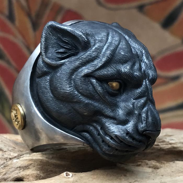 Black Panther Silver Ring Sunro Raven