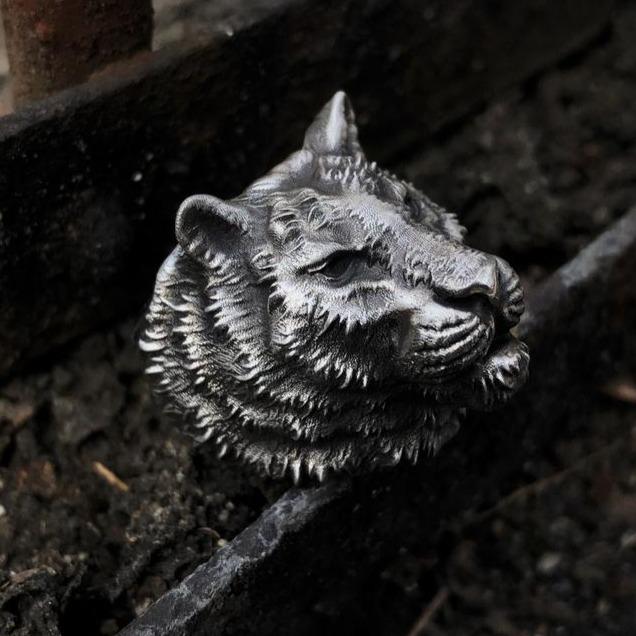 Wild Tiger Silver Ring Sunro Raven