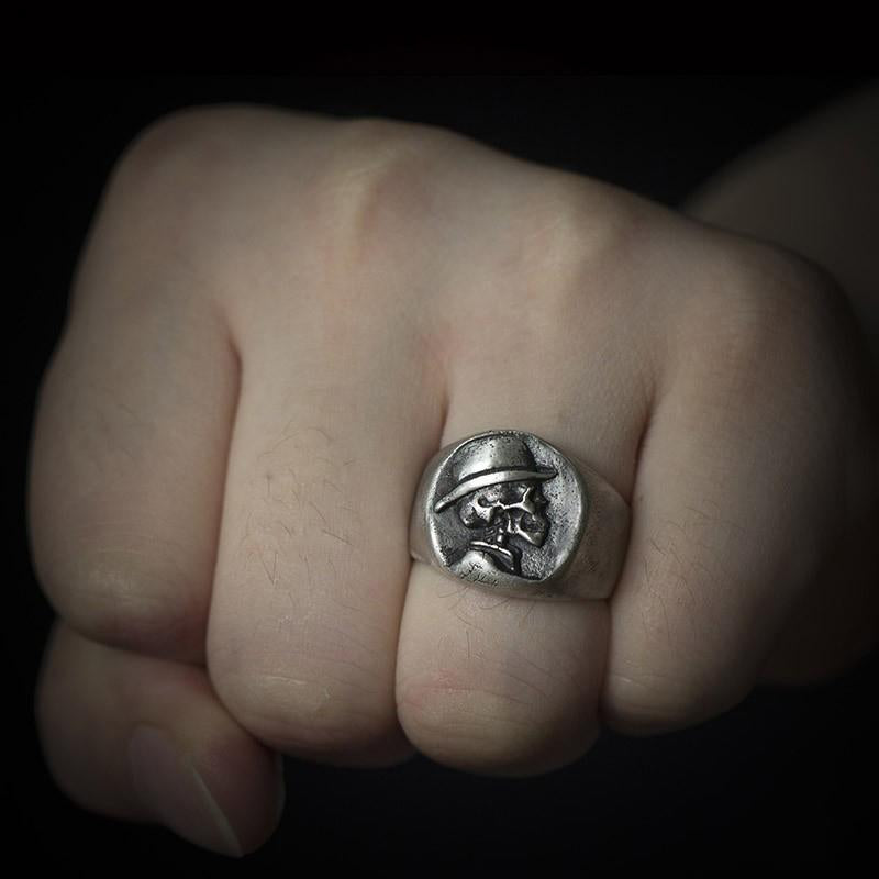 Mr. Skull Silver Ring Sunro Raven