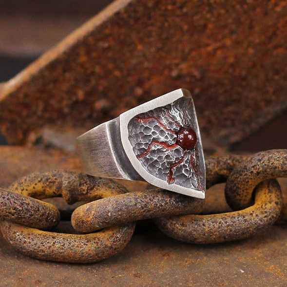 The Eye of Lava Sterling Silver Ring Sunro Raven