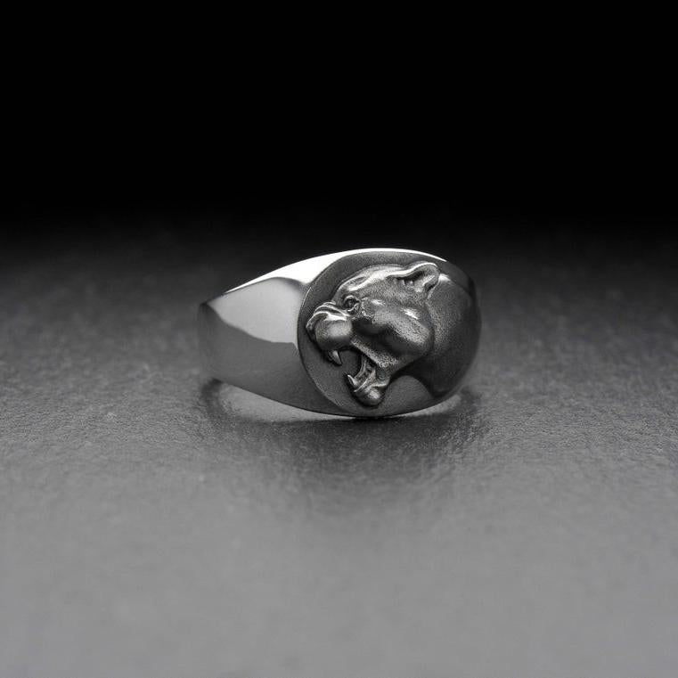 Panther Signet Silver Ring Sunro Raven